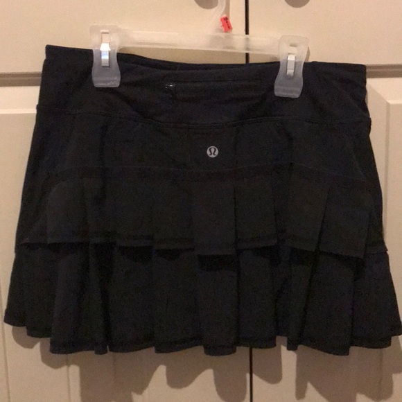 lululemon athletica Dresses & Skirts - Lululemon pace setter skirt black